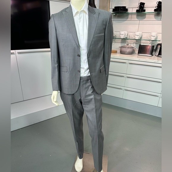 Calvin Klein Collection Suit - Picture 2 of 9